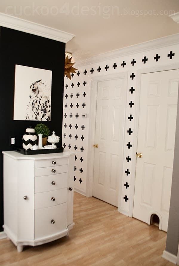 Accent wall with contact paper