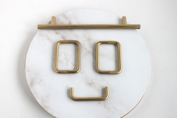 How to remove this gold spray paint from brass hardware : r/howto